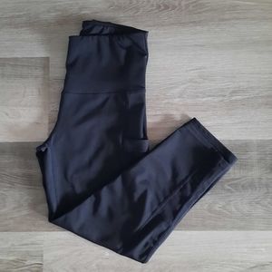 NWOT DYCE Active Leggings